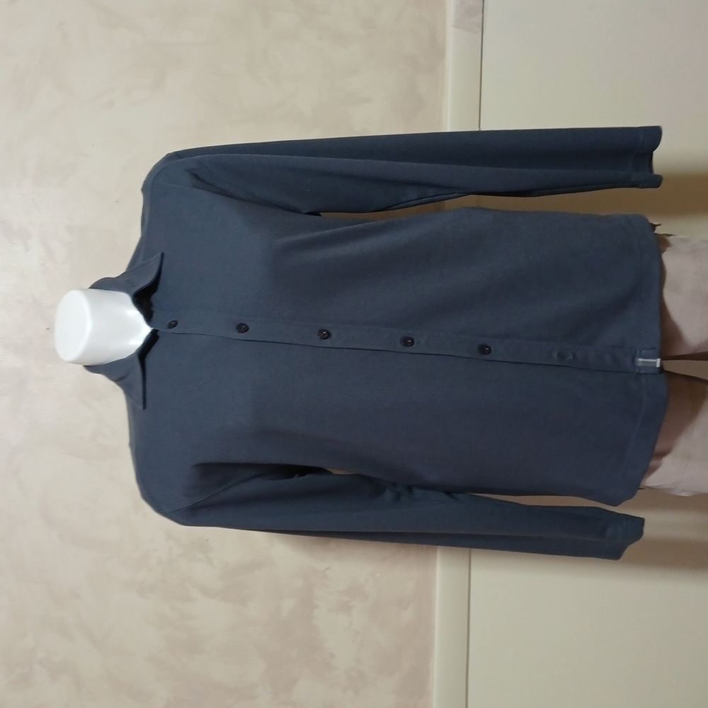 DKNY JEANS CO. Long Sleeve Button Down asize XL in Gray